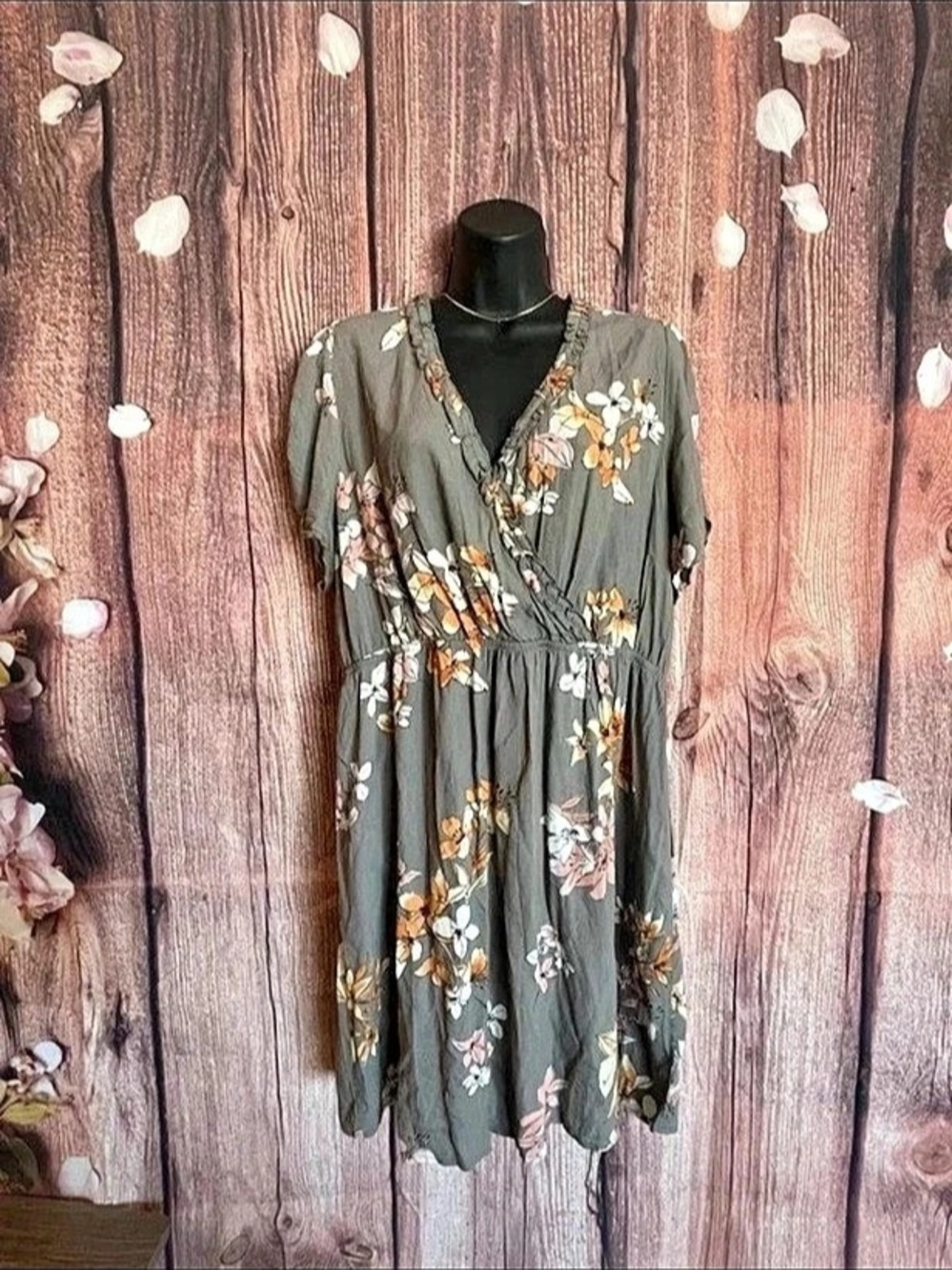 Xhiliration Floral Midi Dress in Gray & Orange XXL Like New